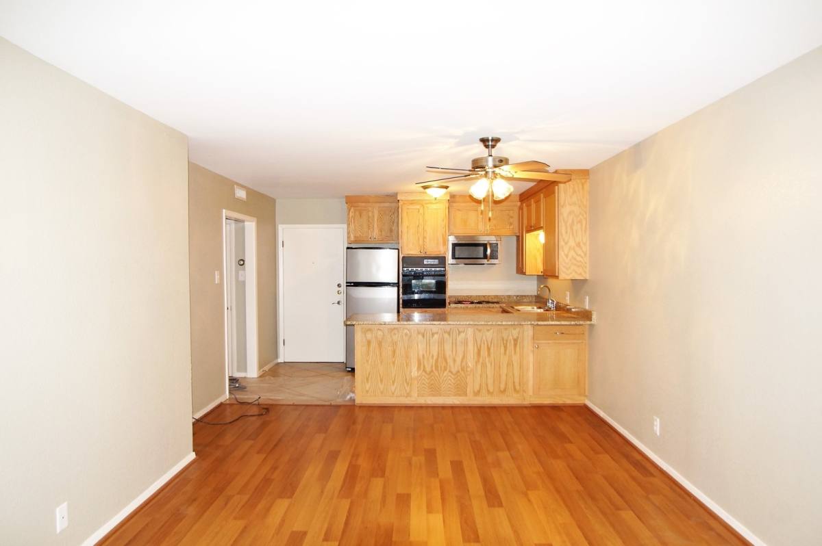 Apartment for rent at 601 W 11th St, Austin, TX 78701