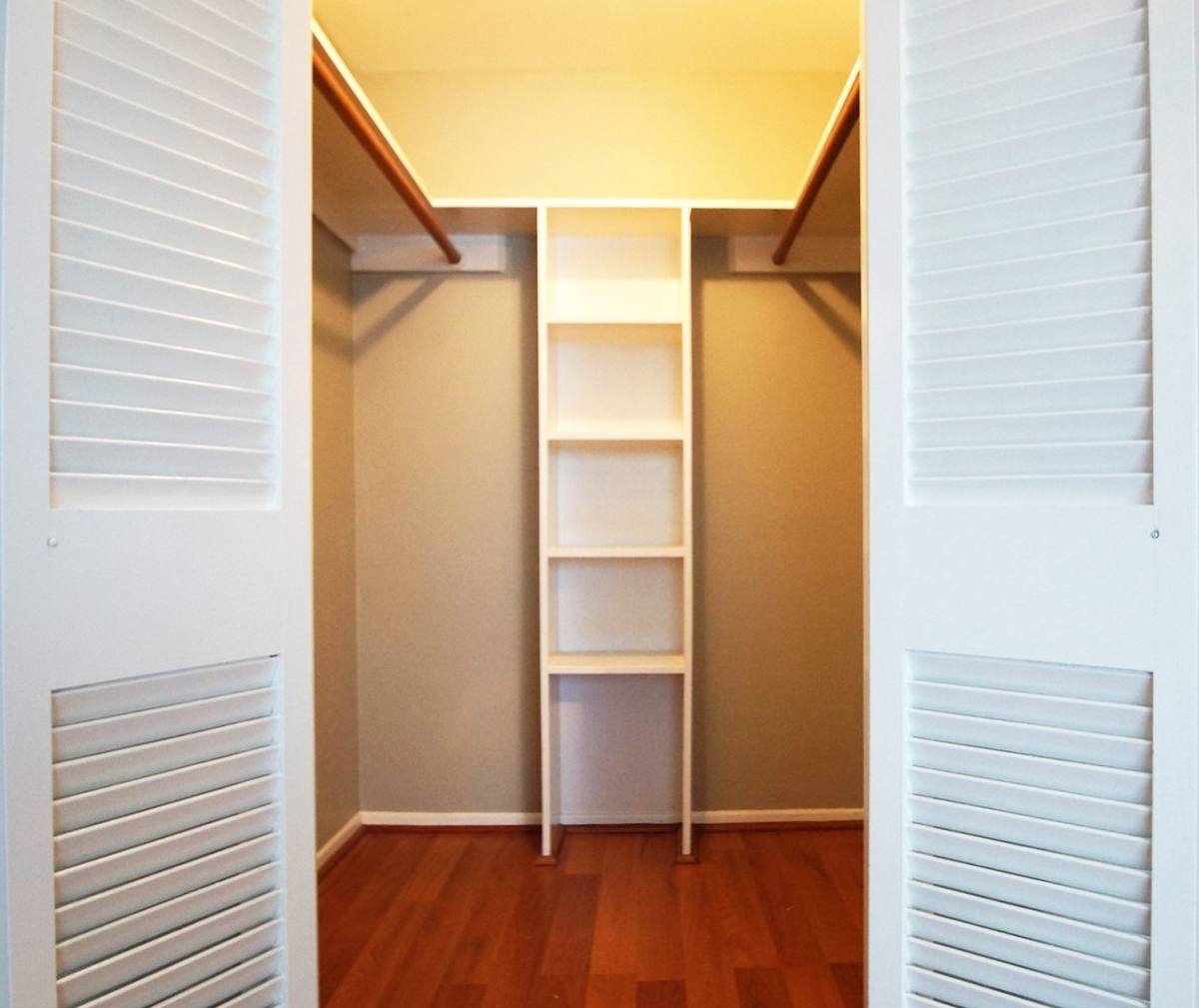 Apartment for rent at 601 W 11th St, Austin, TX 78701