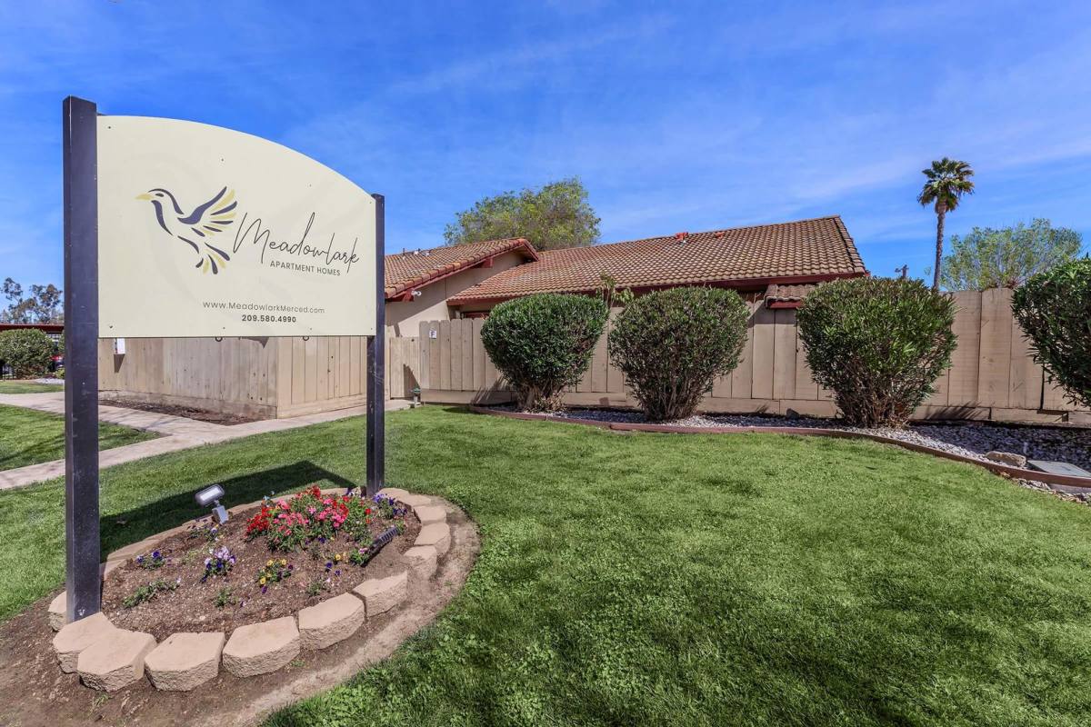 Apartment for rent at 3270 Meadows Ave, Merced, CA 95348