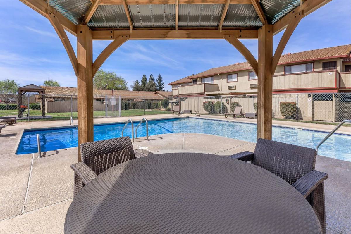 Apartment for rent at 3270 Meadows Ave, Merced, CA 95348