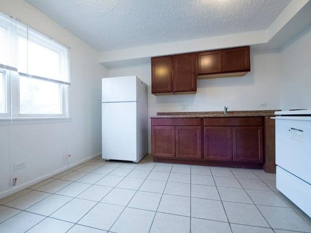 Apartment for rent at 6022 S Indiana Ave #C12, Chicago, IL 60637