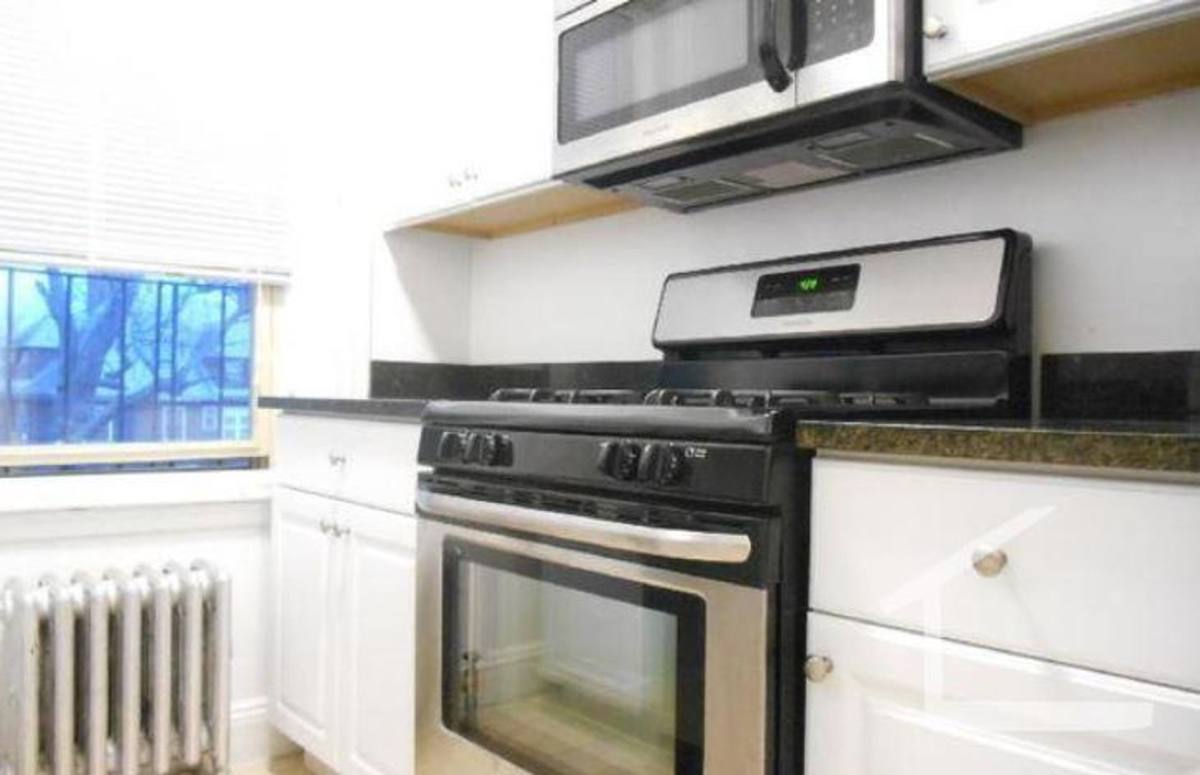 Apartment for rent at 1850 Commonwealth Ave #52, Brighton, MA 02135