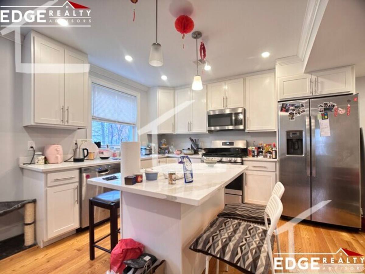 Apartment for rent at 26 Mansfield St #21, Allston, MA 02134
