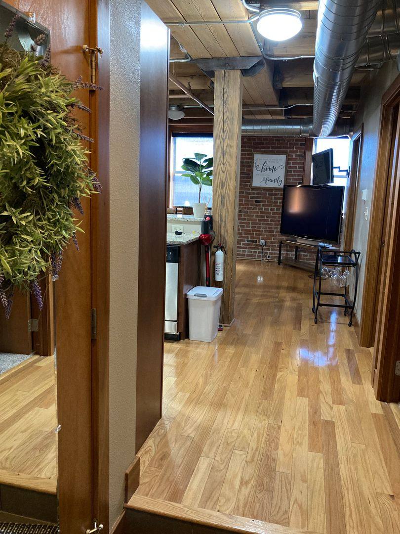 Apartment for rent at 302 Jones St, Sioux City, IA 51101
