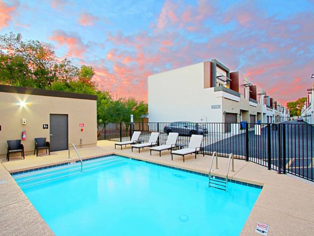 Apartment for rent at 917 W Glendale Ave #D33, Phoenix, AZ 85021