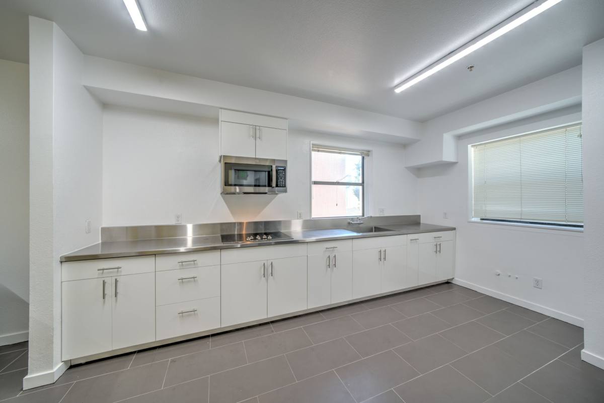 Apartment for rent at 2490 Channing Way, Berkeley, CA 94704