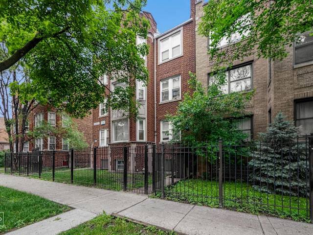 Apartment for rent at 7949 S Ellis Ave #E12, Chicago, IL 60619