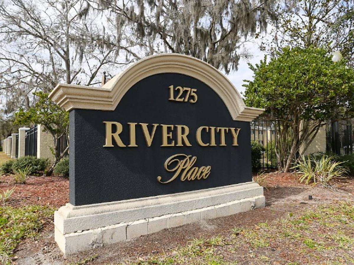 Apartment for rent at 12802 Haverford Rd, Jacksonville, FL 32218