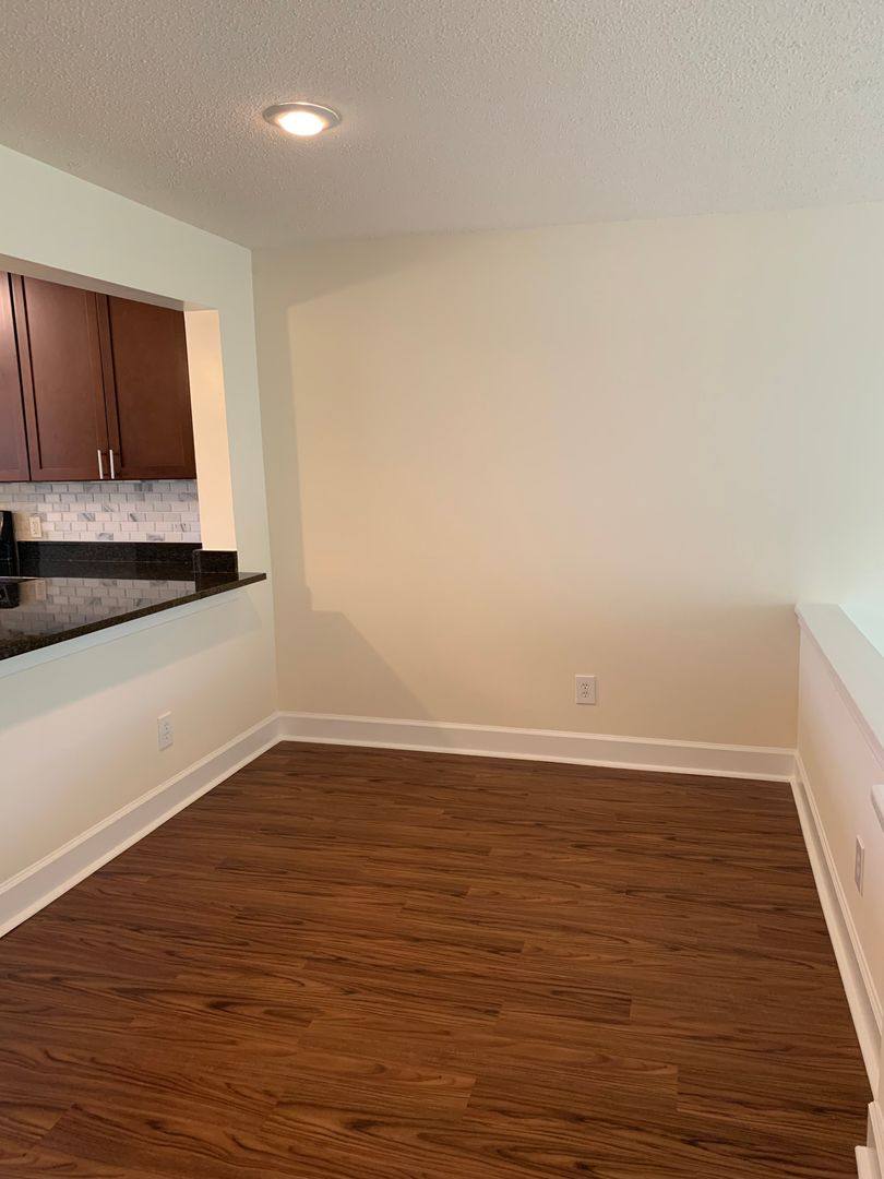 Apartment for rent at 1000 Columbine Dr, Frederick, MD 21701