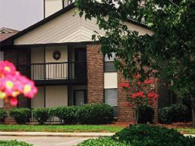 Apartment for rent at 7925 Saint Ives Rd #E31, Charleston, SC 29406