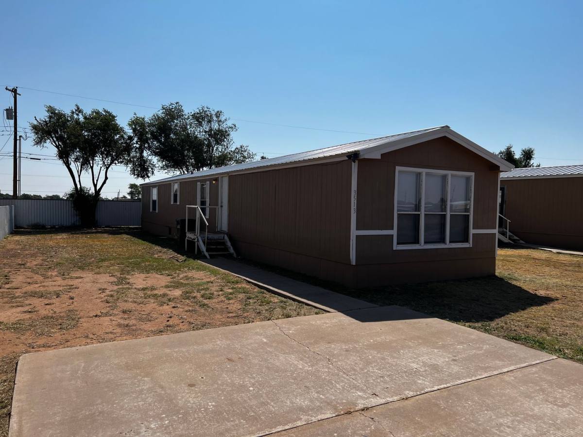 House for rent at 3513 Cesar Chavez Dr, Clovis, NM 88101