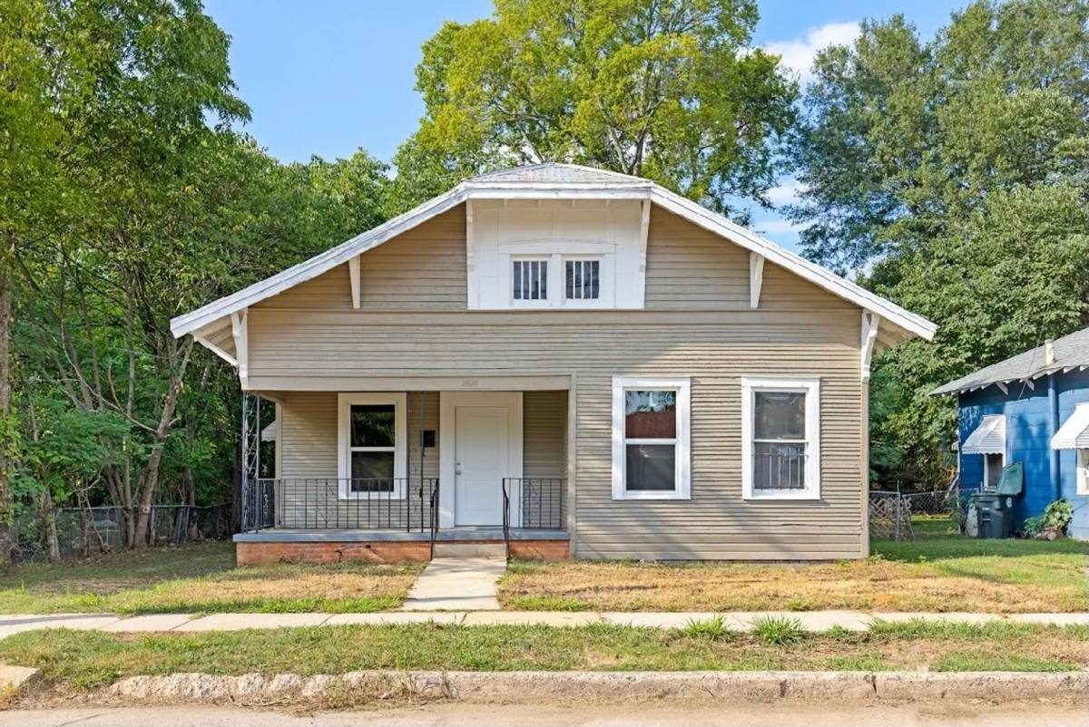 House for rent at 2824 25th St Ensley, Birmingham, AL 35208