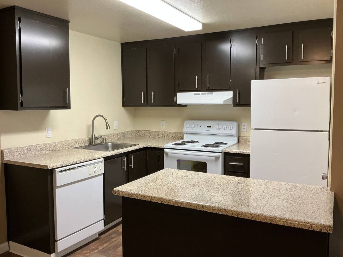 Walnut Village, 5341 Walnut Ave, Sacramento, CA 95841 - Apartment for Rent - Image 8