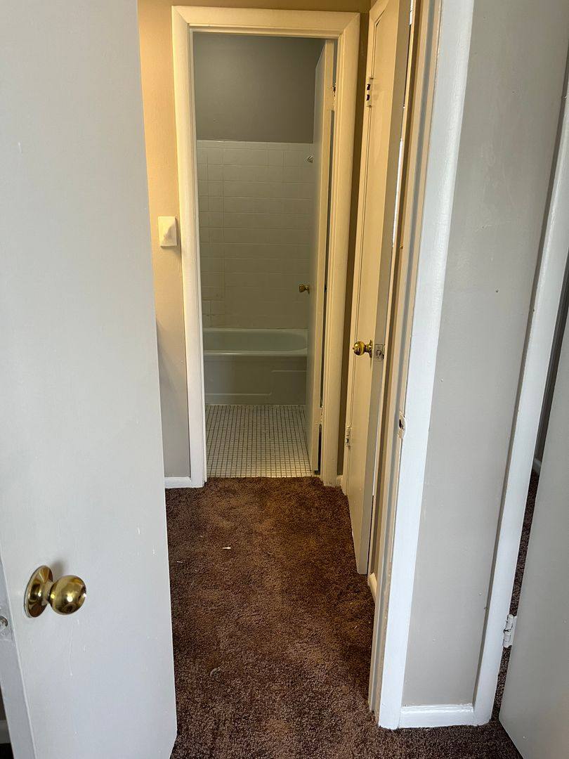 Apartment for rent at 828 S Caraway Rd, Jonesboro, AR 72401
