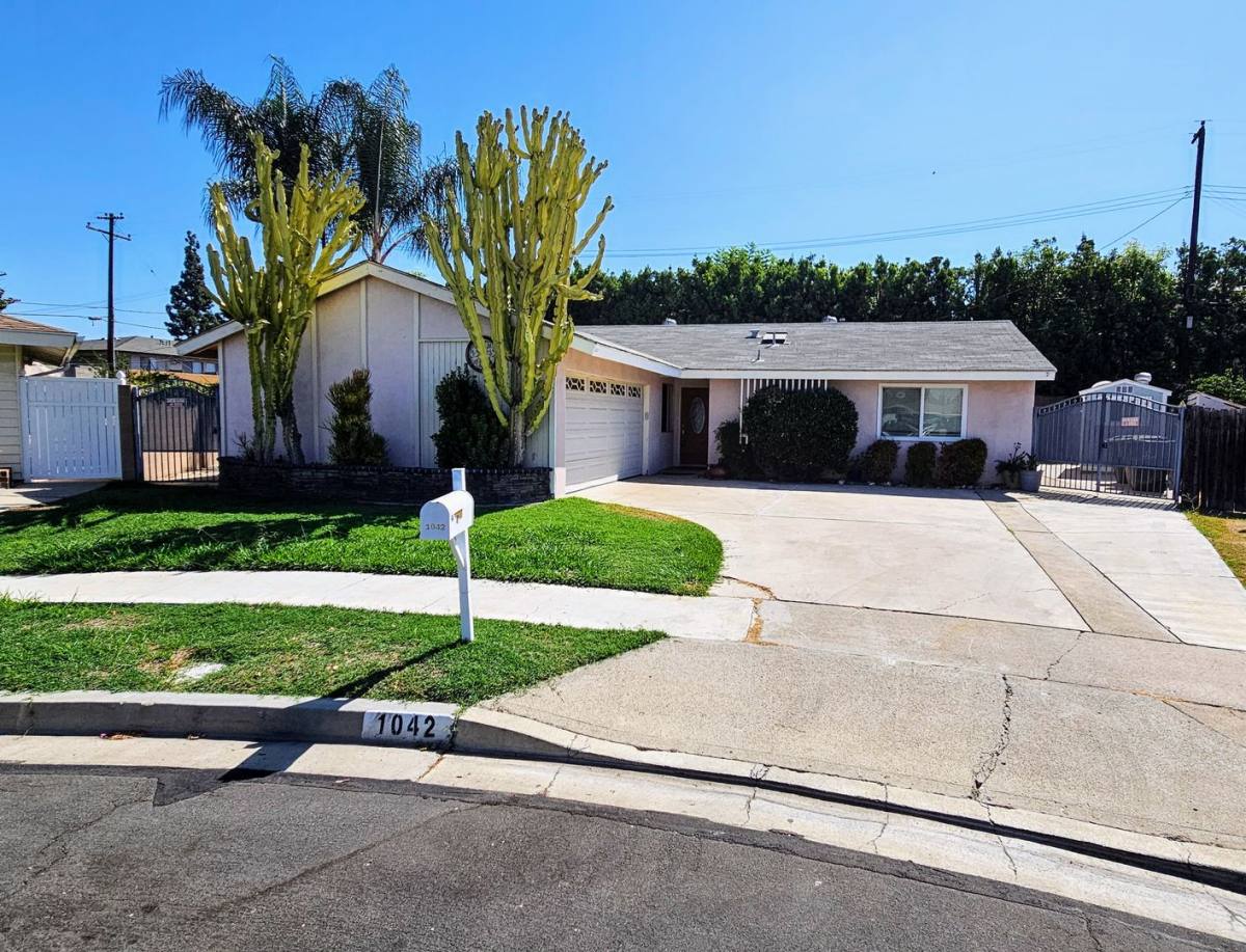 Houses For Rent in Placentia, CA 9 Houses RentalSource