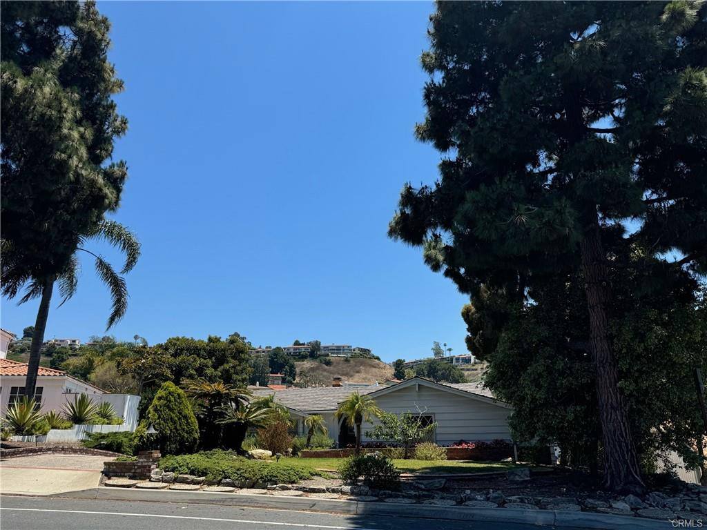 1104 Via Coronel, Palos Verdes Peninsula, CA 90274 House For Rent