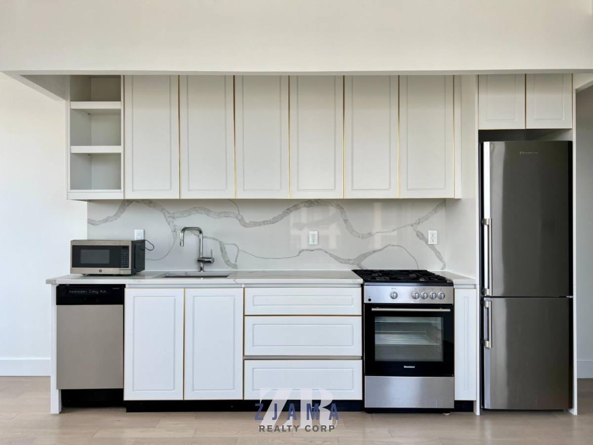 Apartment for rent at 635 4th Ave #807, Brooklyn, NY 11238