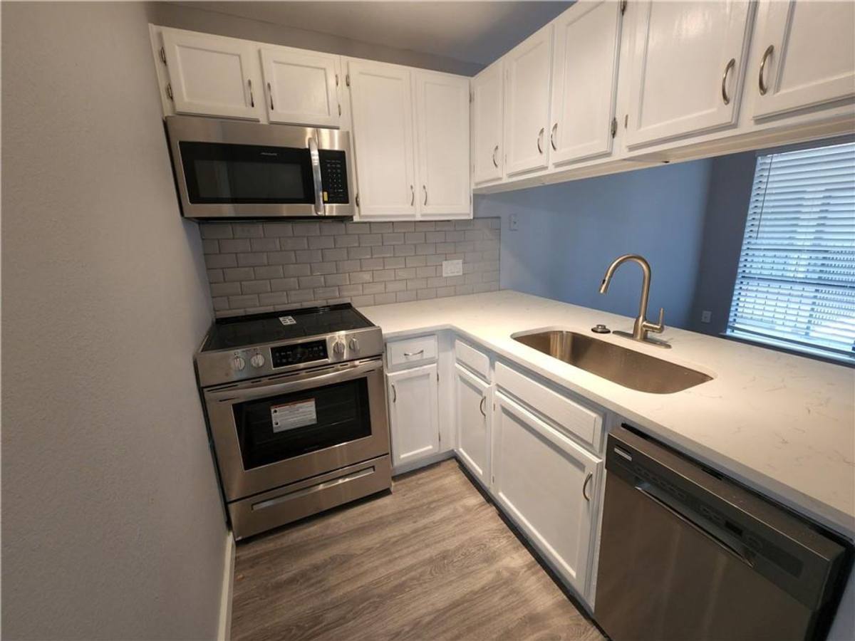 Apartment for rent at 2815 Rio Grande St, Austin, TX 78705