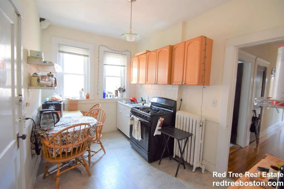 Apartment for rent at 1725 Commonwealth Ave #30, Brighton, MA 02135