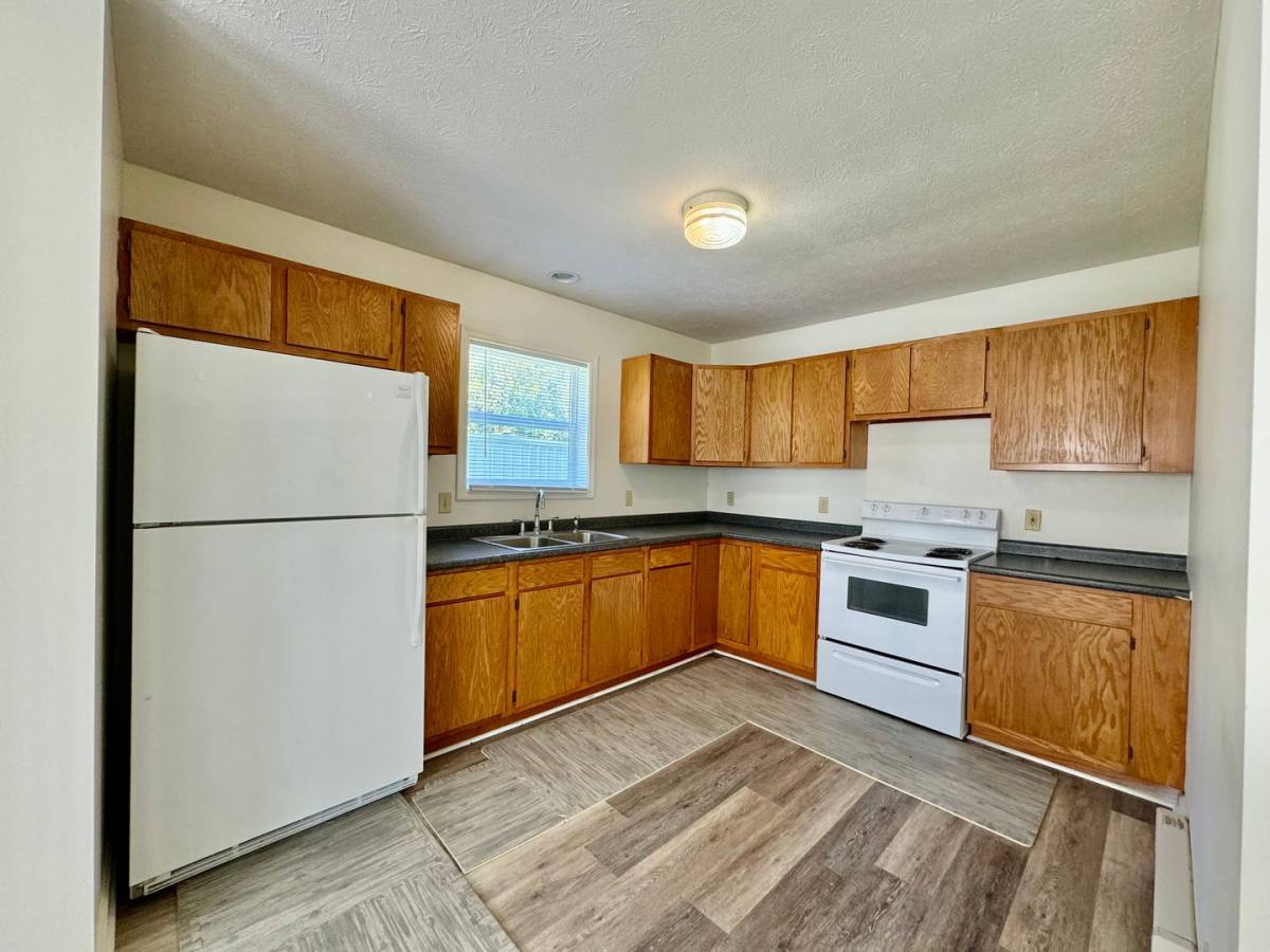 Apartment for rent at 646, 650, 652, 658 Hillwood Dr, Morgantown, WV 26508