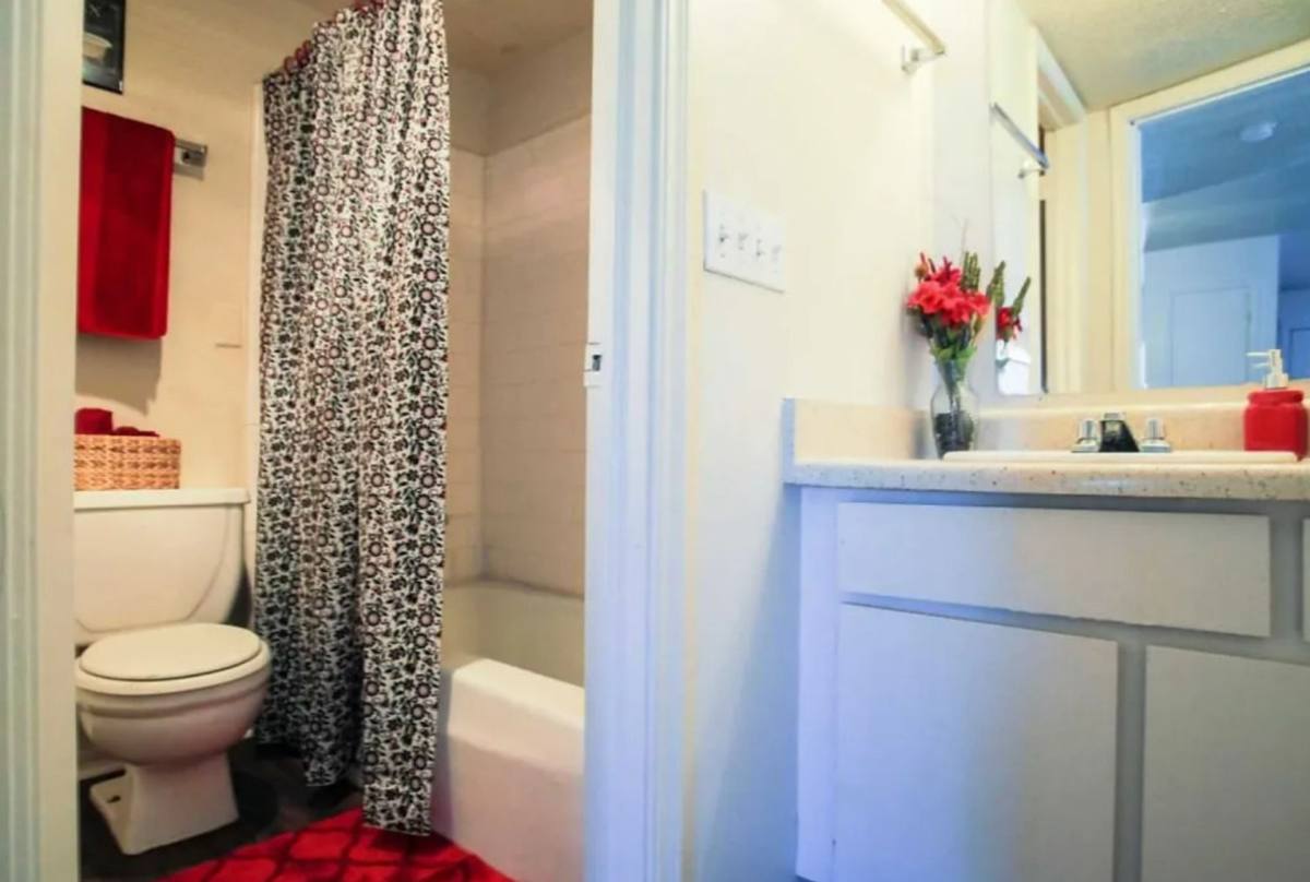 Apartment for rent at 1601 NW 30th St, Oklahoma City, OK 73118