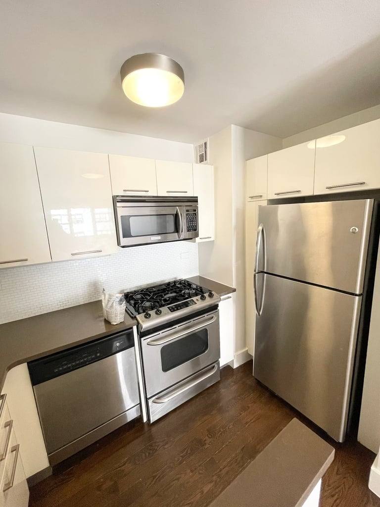 Apartment for rent at 220 E 63rd St #10G, New York, NY 10065