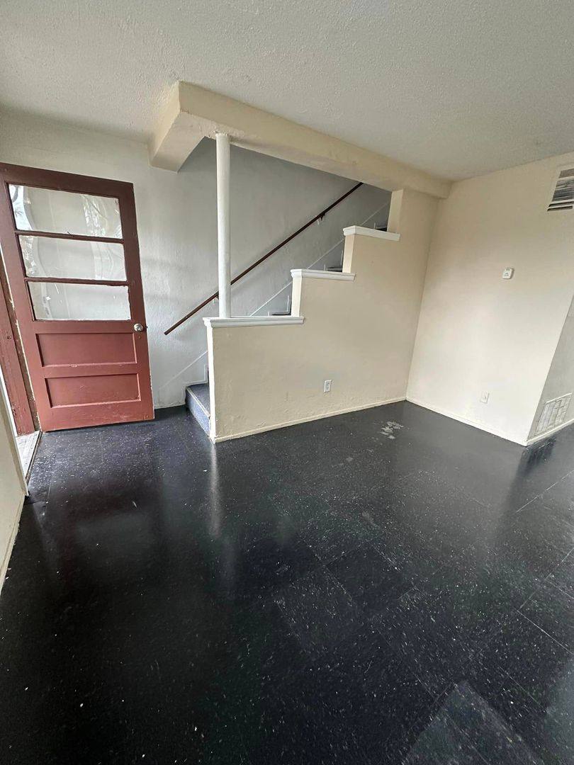 Apartment for rent at 2983 Buena Vista Rd, Columbus, GA 31906