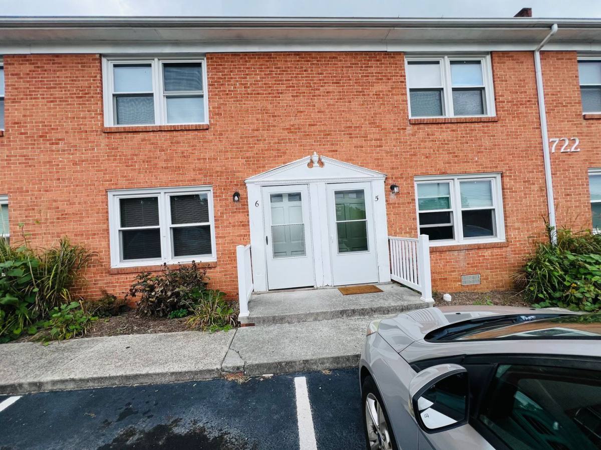 Apartment for rent at 722 E Roanoke St, Blacksburg, VA 24060