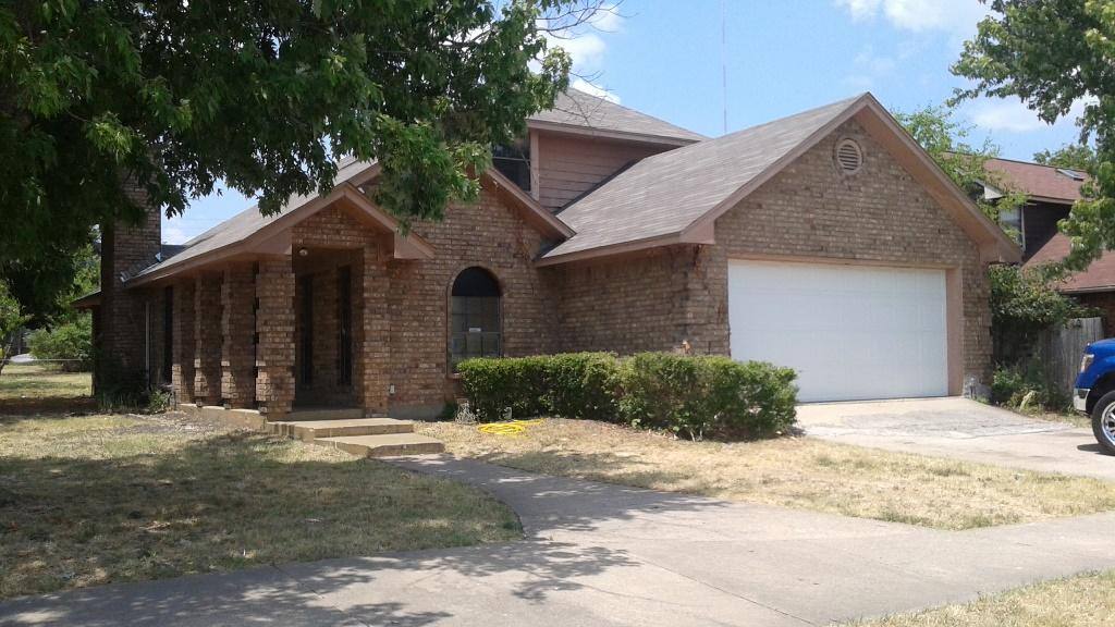 1006 Alden Dr, Cedar Hill, TX 75104 House For Rent 2,150