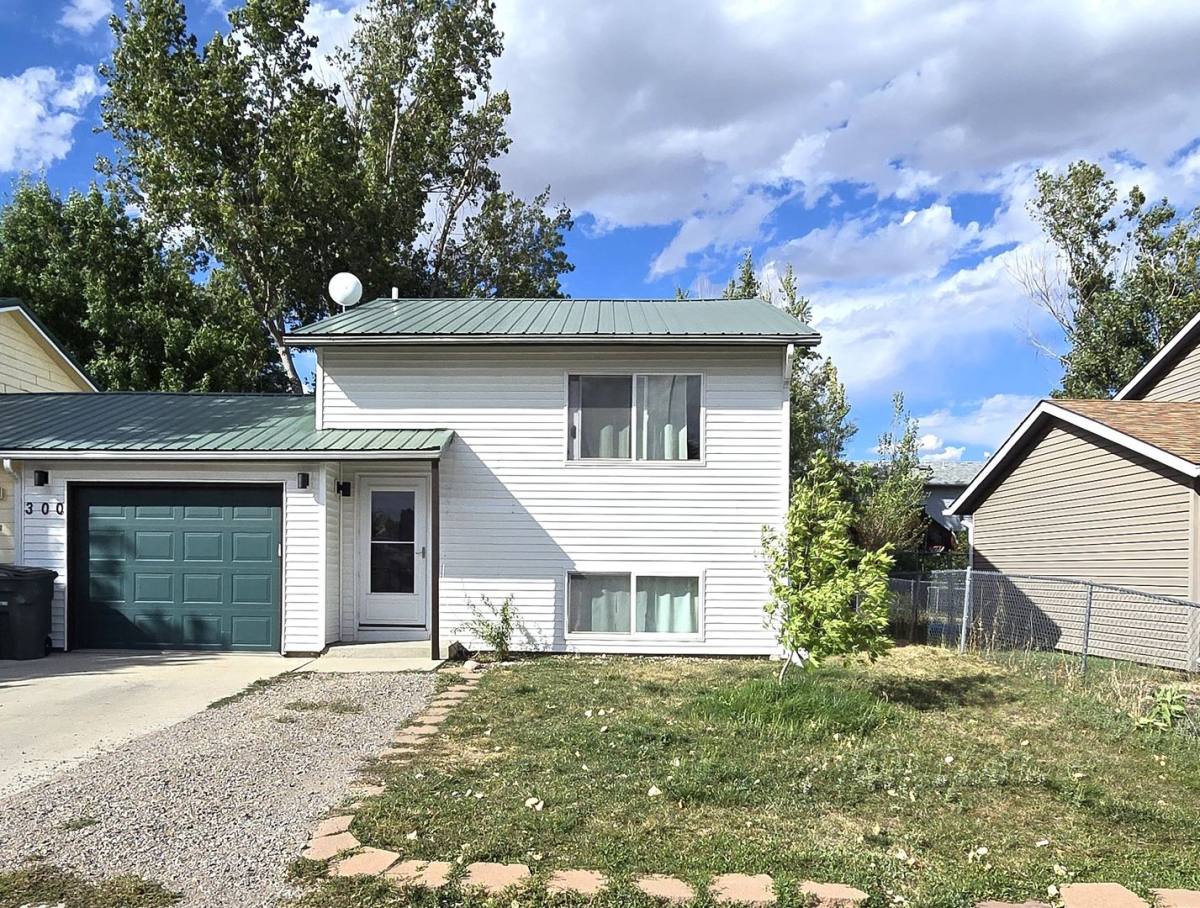 Houses For Rent in Gillette, WY 9 Houses RentalSource