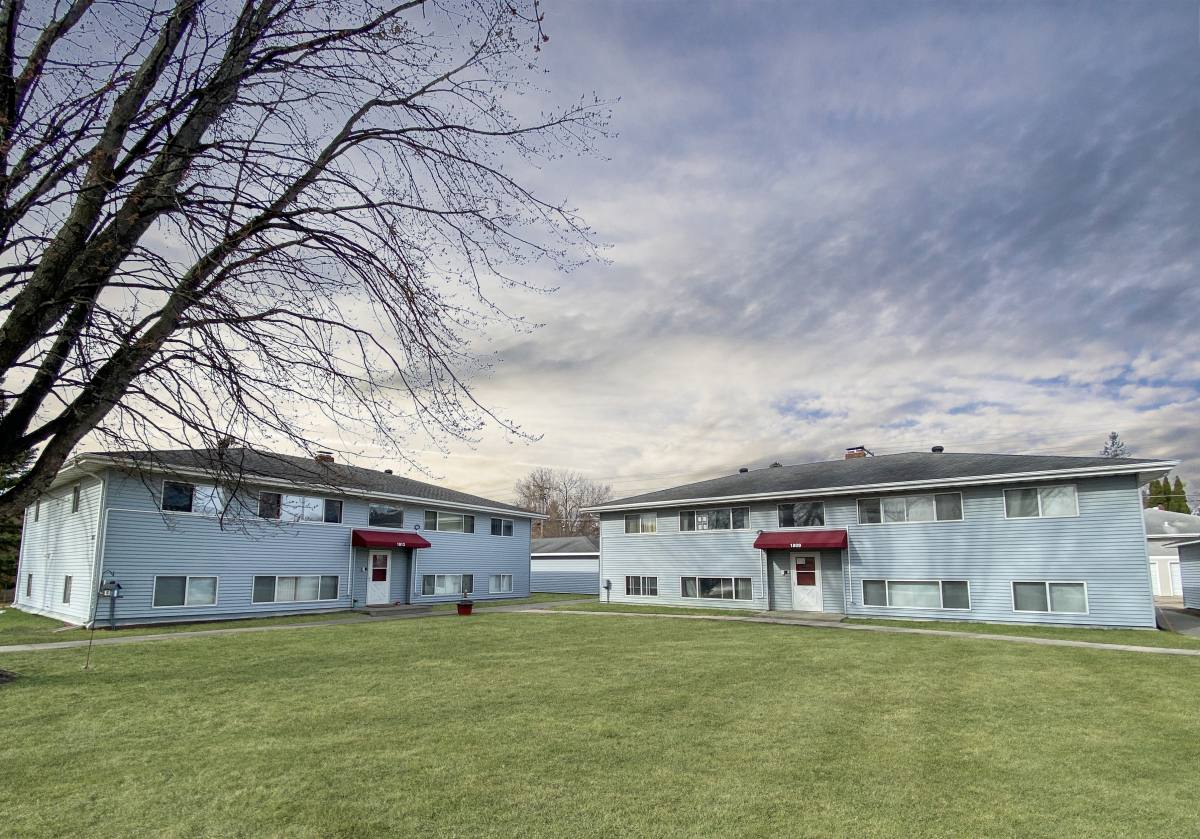 Apartment for rent at 1805, 1809, 1813 13 1 2 St S, Fargo, ND 58103