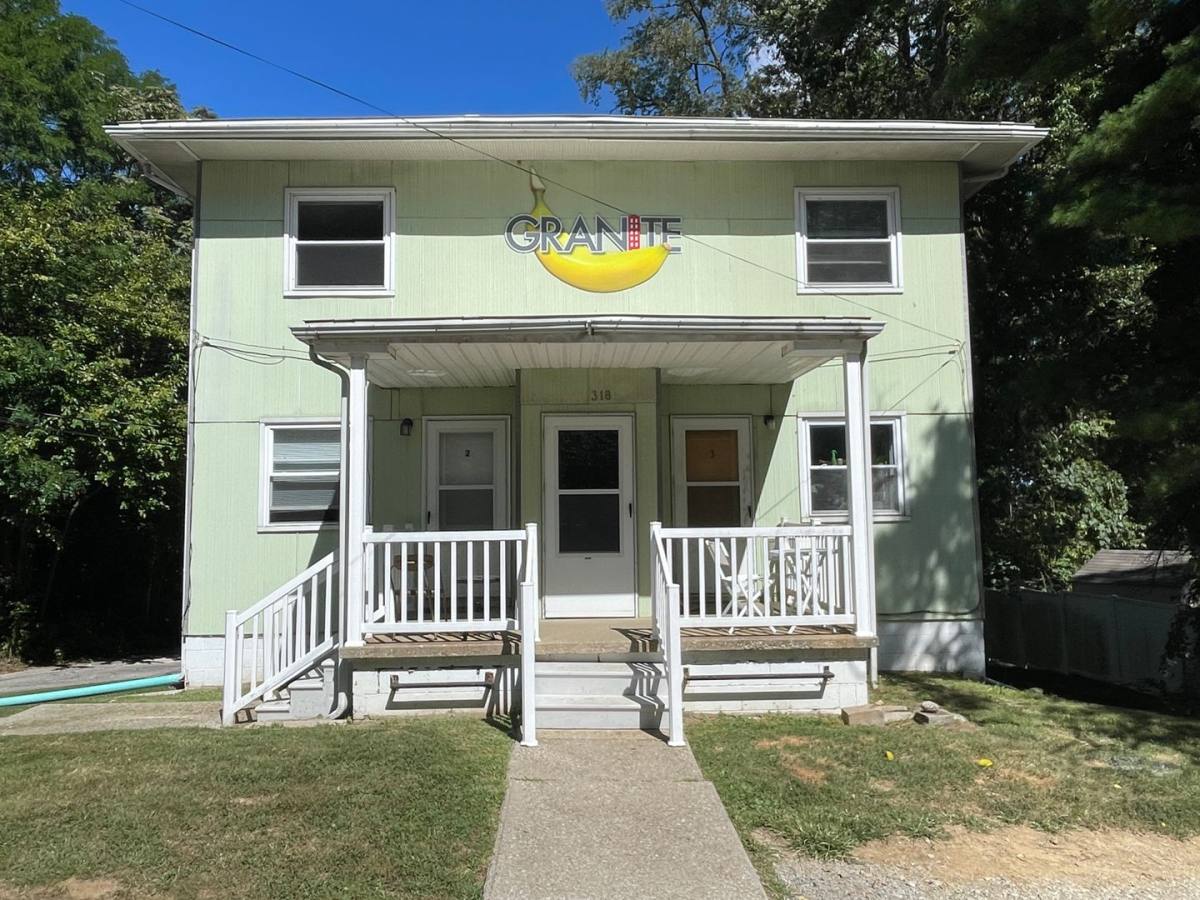 Apartment for rent at 318 W 16th St, Bloomington, IN 47404