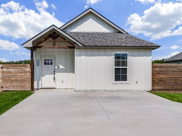 Apartment for rent at 100 V F W Rd #D13, Duson, LA 70529