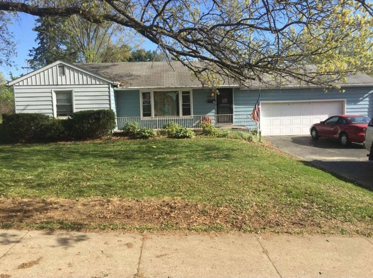 House for rent at 310 W 17th St, Bloomington, IN 47404