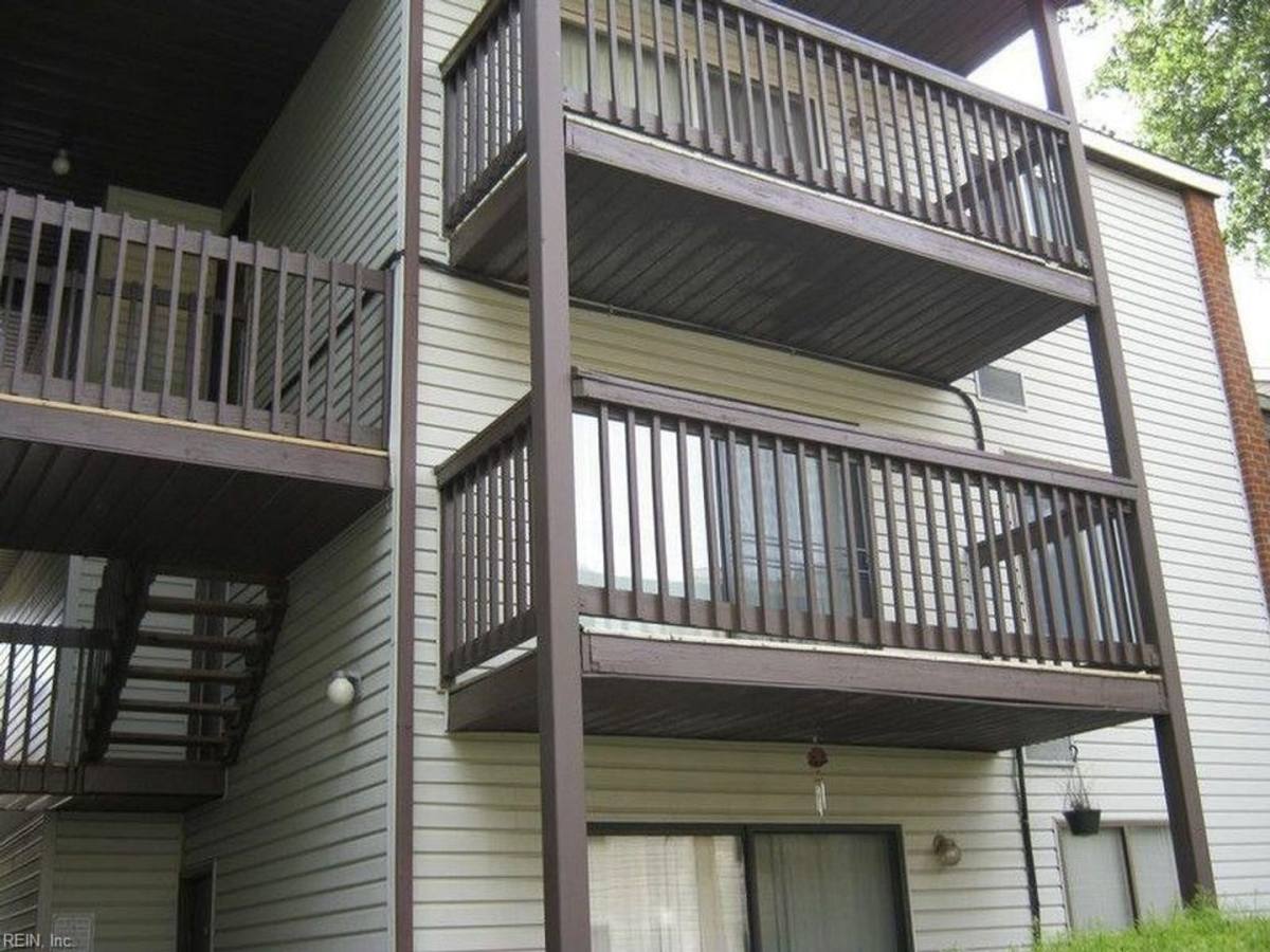 Condo for rent at 14 Wells Court, Hampton, VA 23666