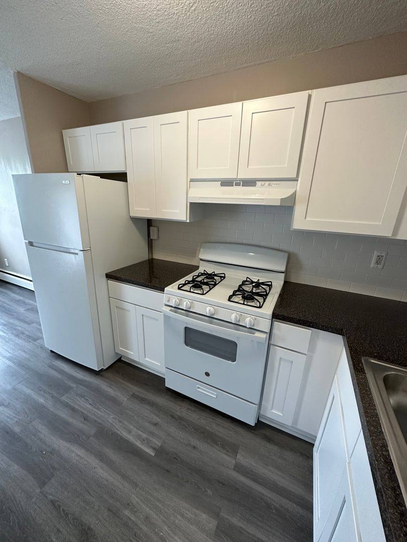 Apartment for rent at 35 S White Horse Pike, Audubon, NJ 08106