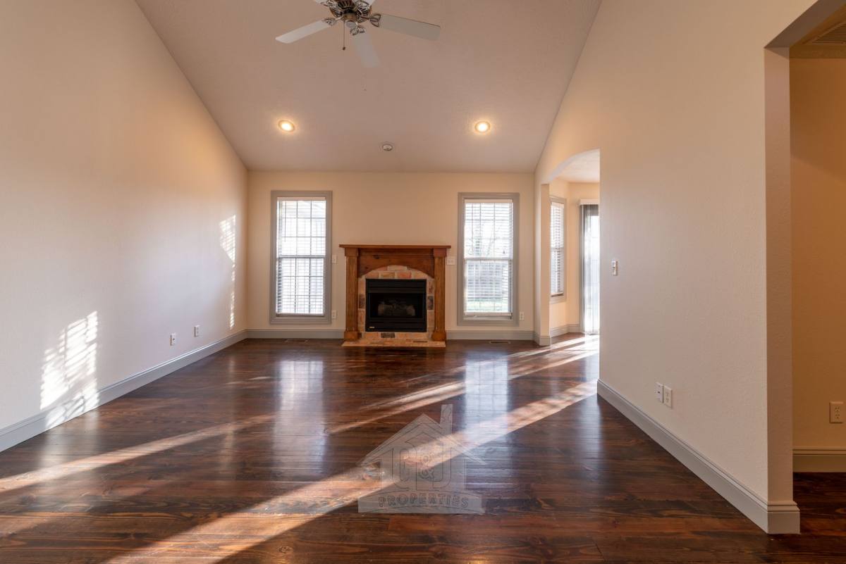 House for rent at 610 E Current Circle, Ozark, MO 65721