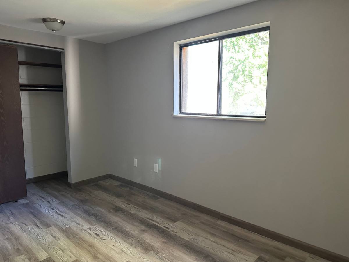 Townhouse for rent at 64 W Northwood Ave, Columbus, OH 43201
