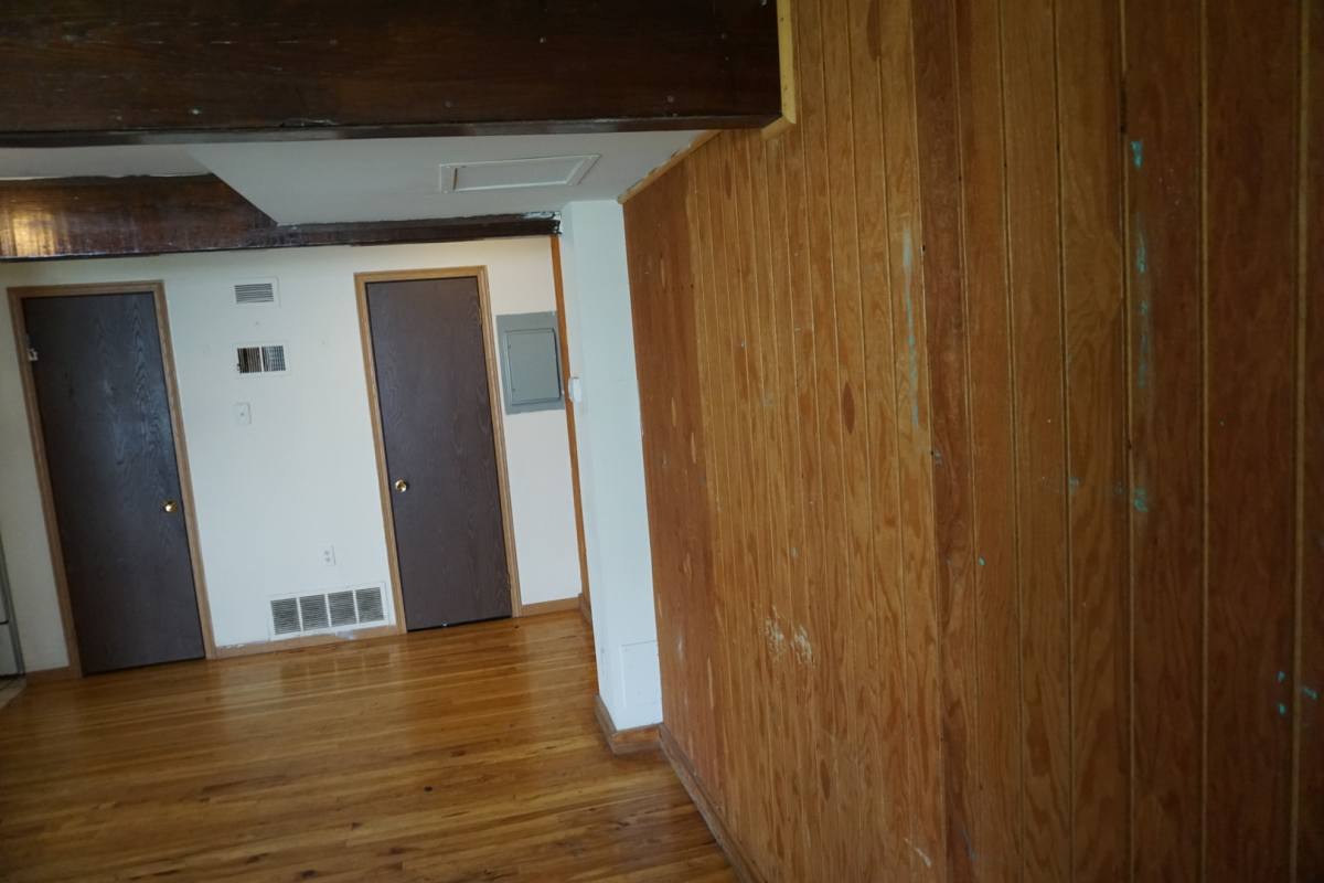 Townhouse for rent at 64 W Northwood Ave, Columbus, OH 43201