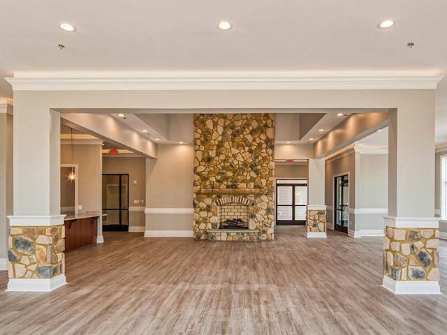 Apartment for rent at 6343 Logans Lane #E23, Lynchburg, VA 24502