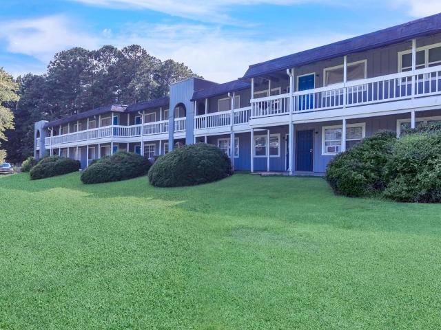 Apartment for rent at 3540 N Camp Creek Parkway SW #D32, Atlanta, GA 30331