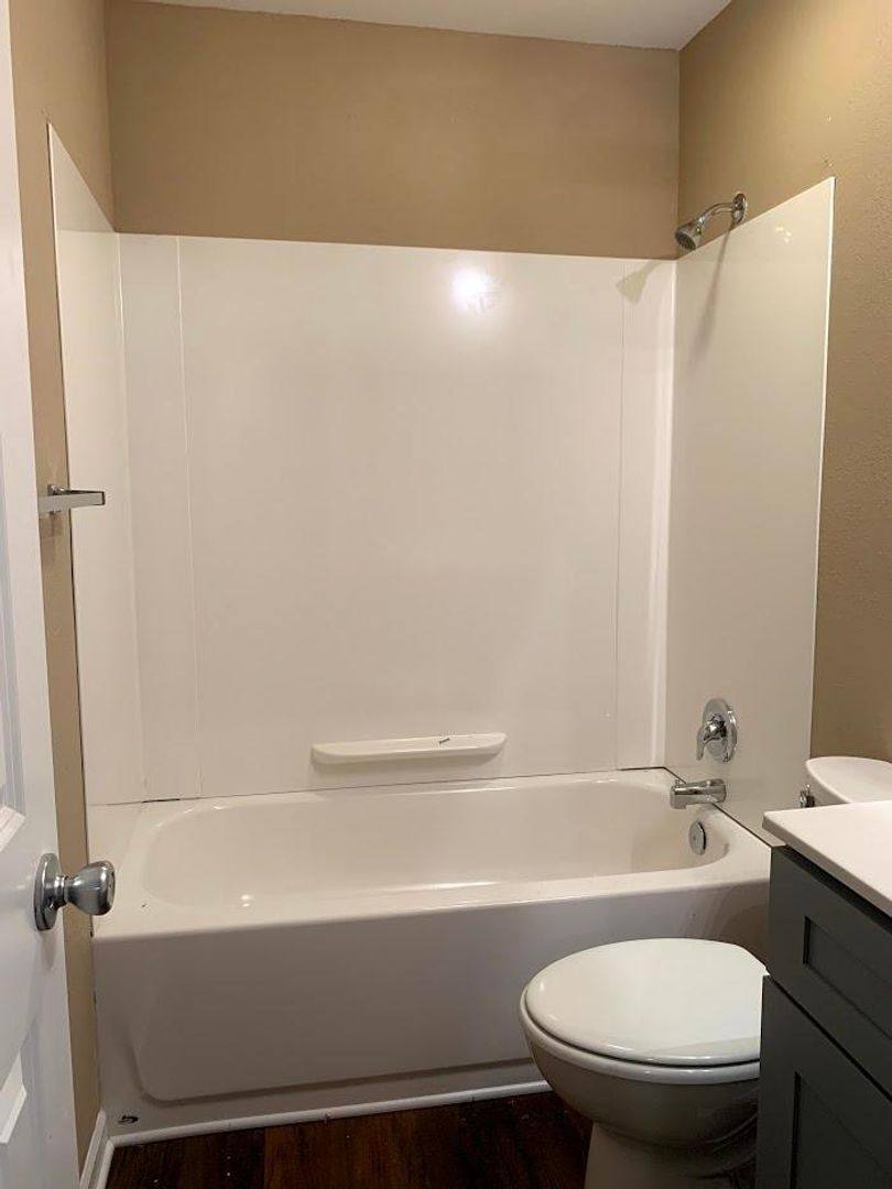 Apartment for rent at 3622 NE Chouteau Trafficway, Kansas City, MO 64117