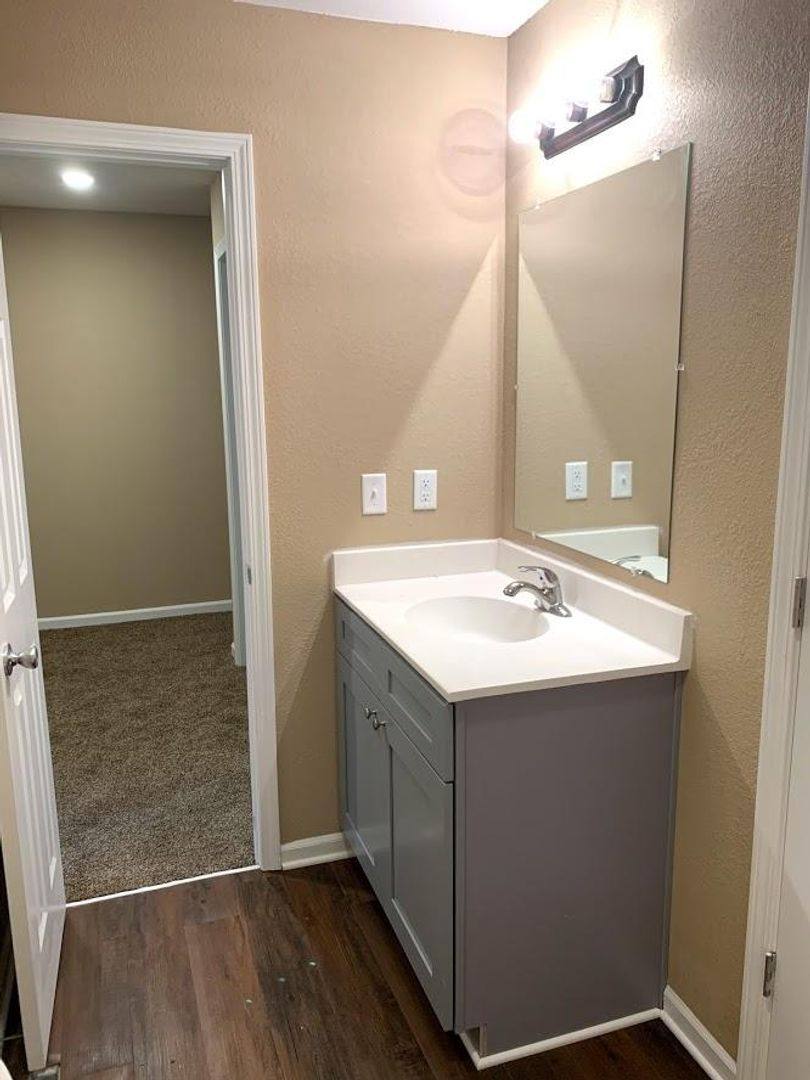 Apartment for rent at 3622 NE Chouteau Trafficway, Kansas City, MO 64117