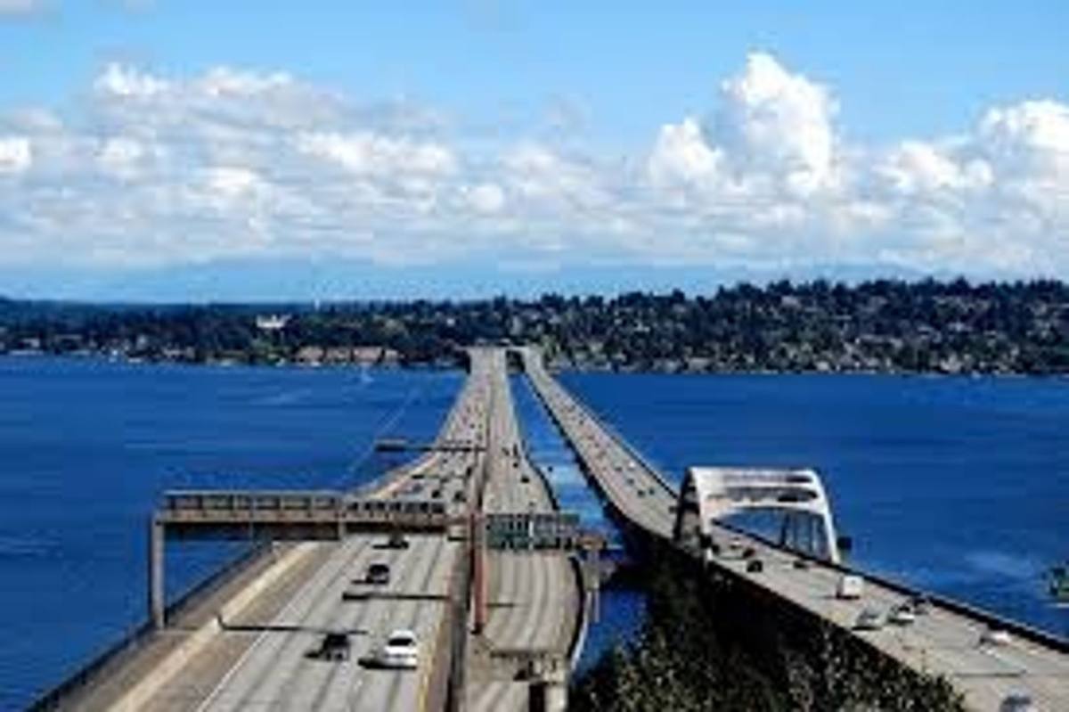 Apartment for rent at 2717 76th Ave SE, Mercer Island, WA 98040
