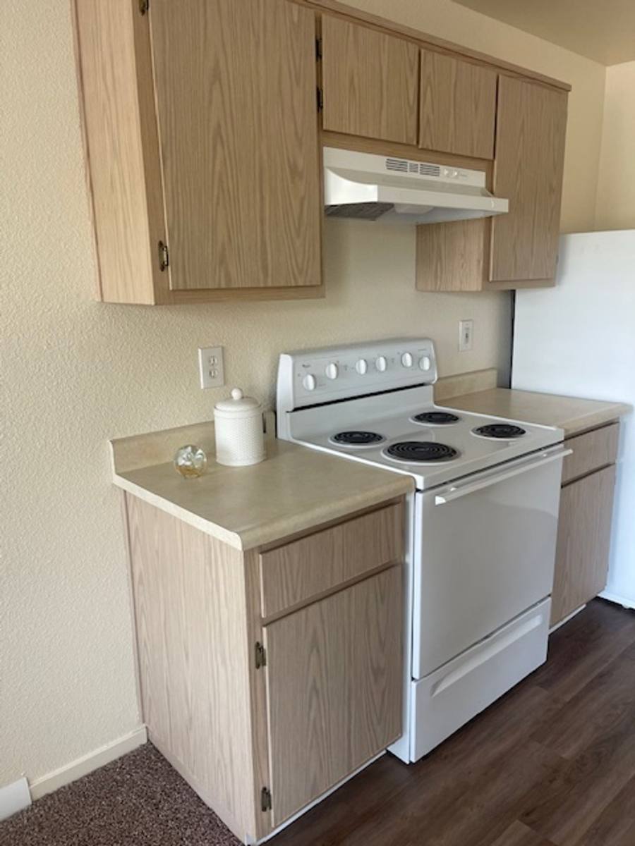 Apartment for rent at 2001 Eastwood Dr, Vacaville, CA 95687