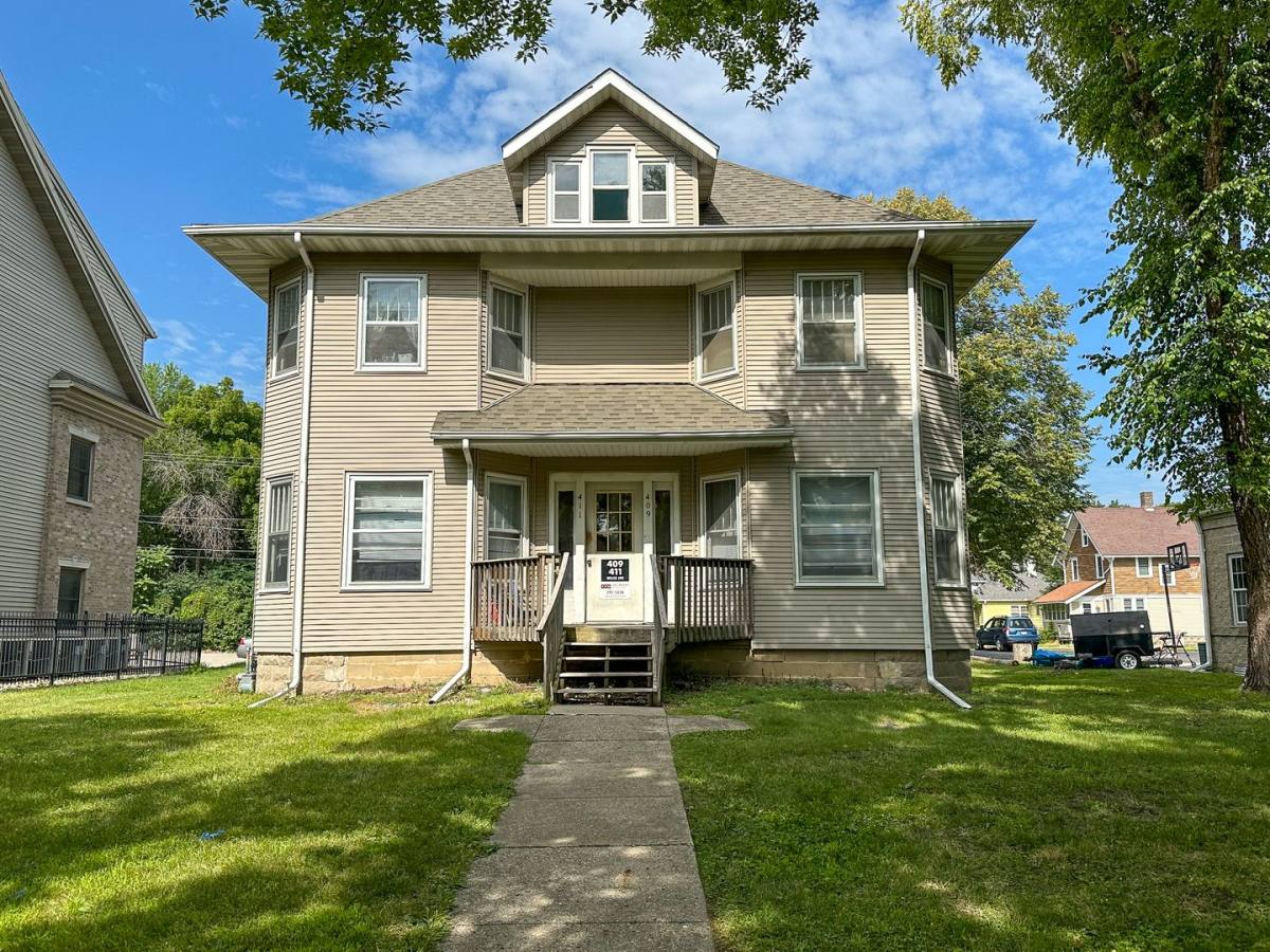 411 Welch, Ames, IA 50014