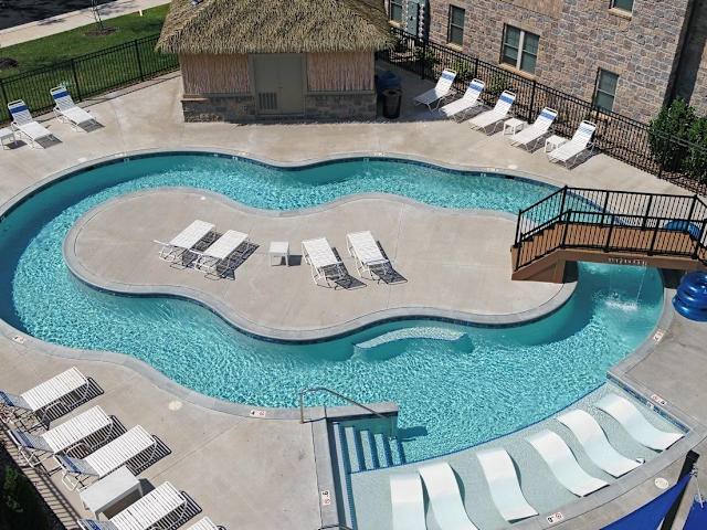 Apartment for rent at 240 Beverly Hills Circle #D12, Lynchburg, VA 24502