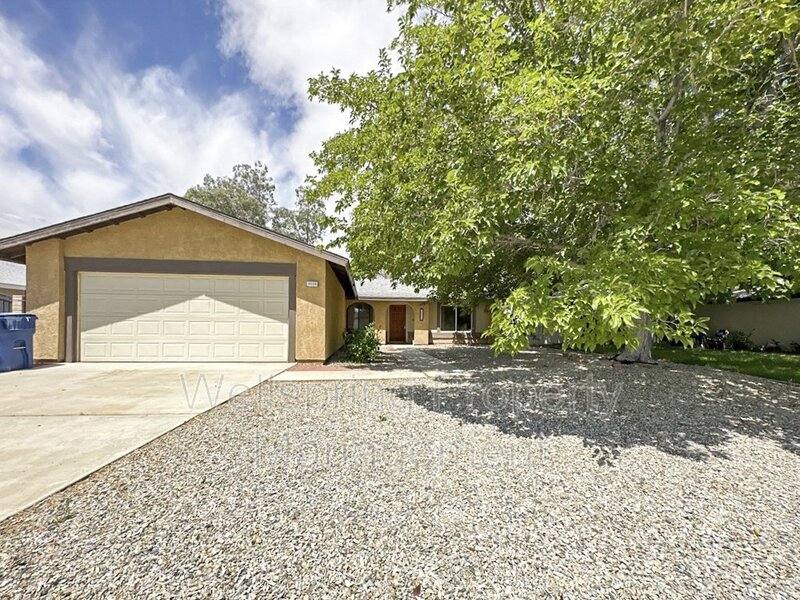 1115 N Las Posas Court, Ridgecrest, CA 93555 House For Rent 1,750