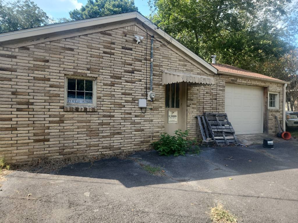 Apartment for rent at 501 W Main St - Storage #1, Albertville, AL 35950