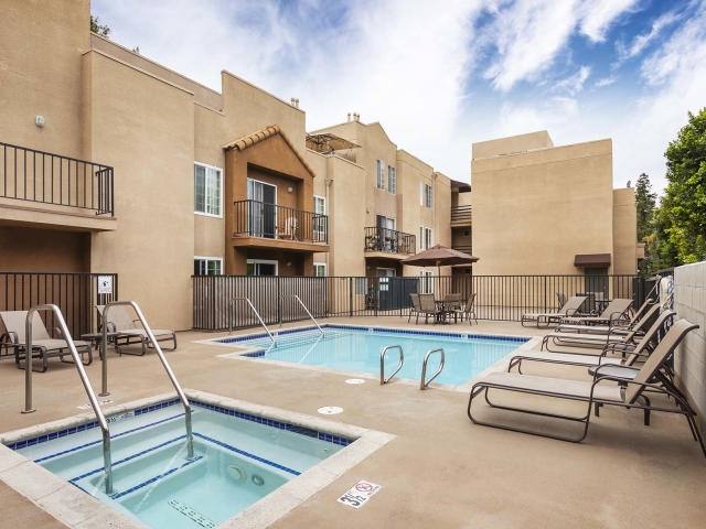Apartment for rent at 4610 Fulton Ave #A32, Sherman Oaks, CA 91423